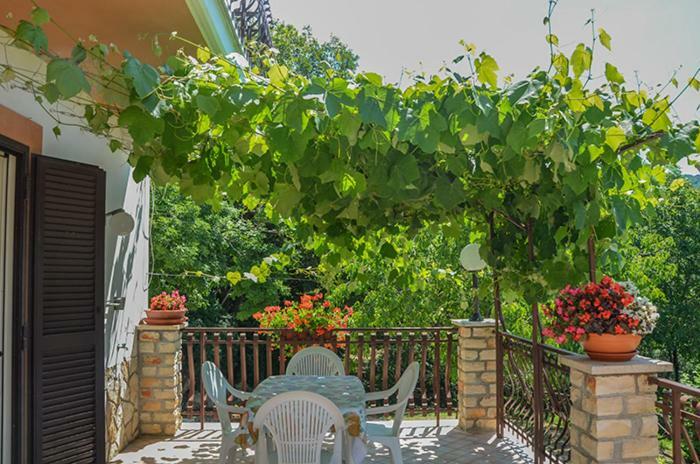 スビアーコ Casa Lieta Bed & Breakfast エクステリア 写真